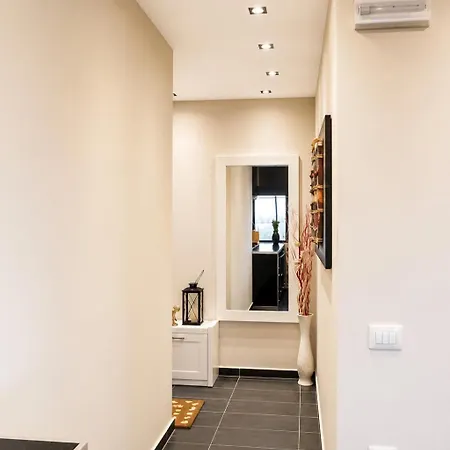Apartament Golden Sunset